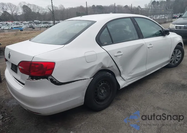 3VW2K7AJ9DM303720: 44056807