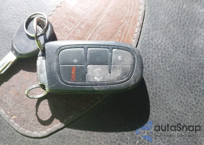 3C6UR5PL8DG533758: 44056821