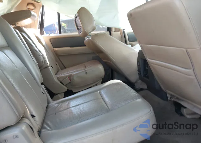 1FMJK1H53CEF06204: 44056943