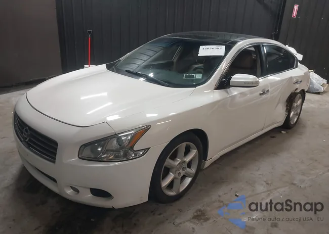 1N4AA5AP7BC859054: 44056985