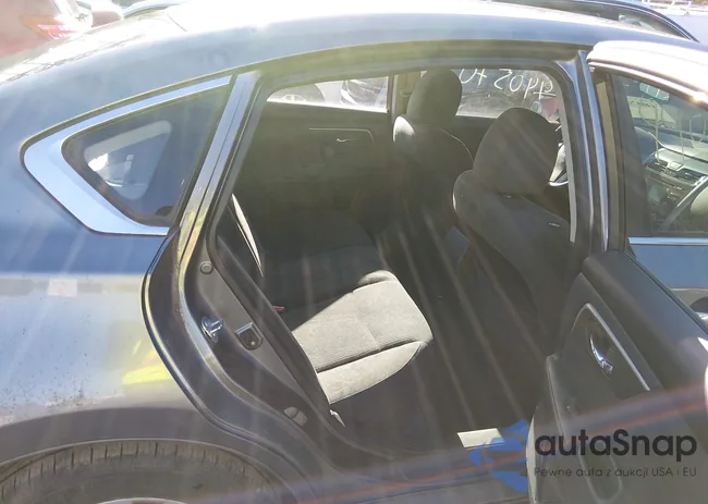 1N4AL3AP3FC113916: 44057083