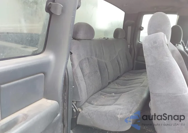 2GCEC19T021361610: 44057117