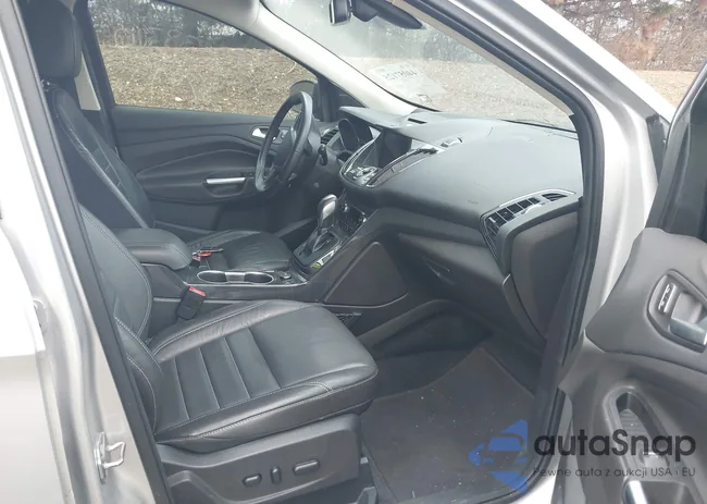 1FMCU0J99GUA38310: 44057125