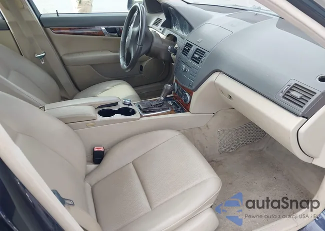 WDDGF5EB7AF450883: 44057127