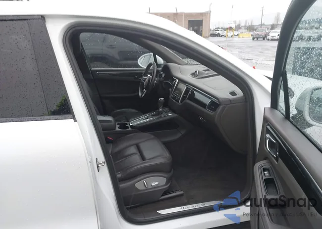 WP1AB2A57FLB41271: 44057173