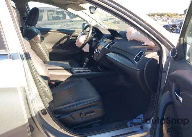 5J8TB3H52JL008322: 44057211