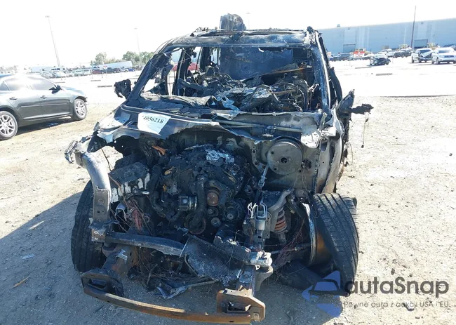 1FMJU1HT9JEA68018: 44056218