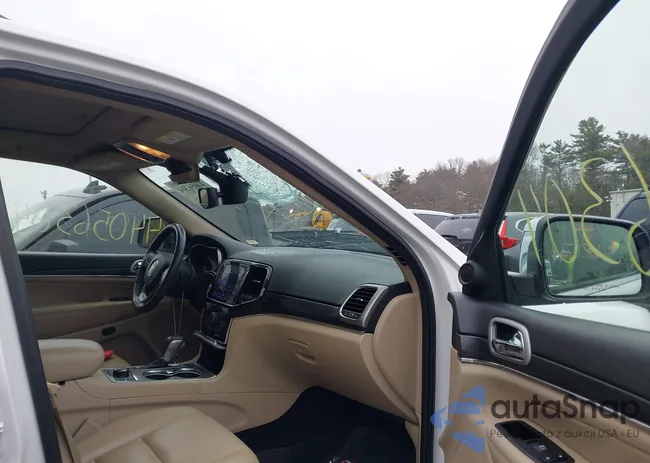 1C4RJFBG7KC661558: 44056304