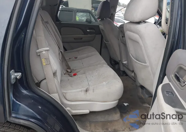 1GNFC13027R223334: 44056433