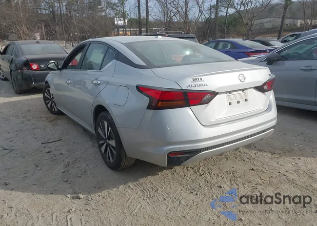 1N4BL4DV0NN370037: 44056554