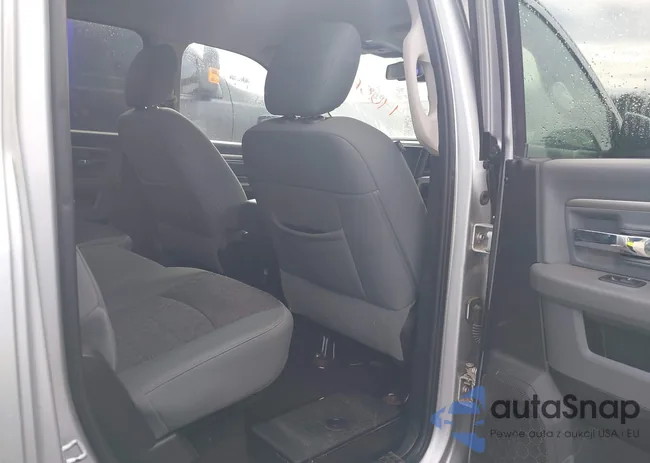 1C6RR7LG4GS106598: 44057618