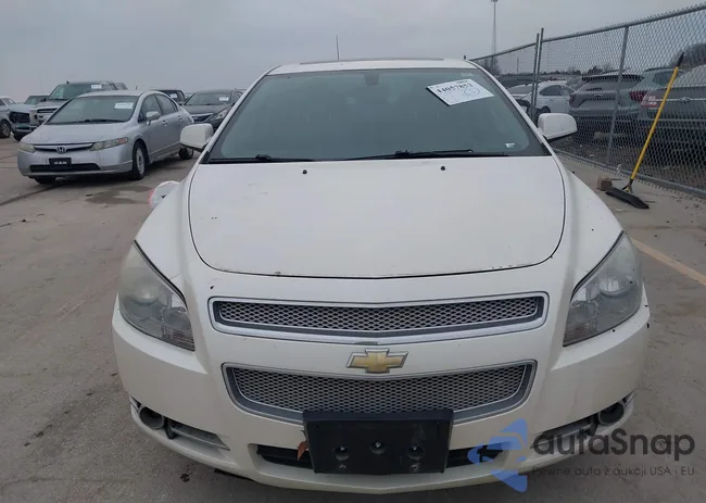 1G1ZE5EBXAF264589: 44057852