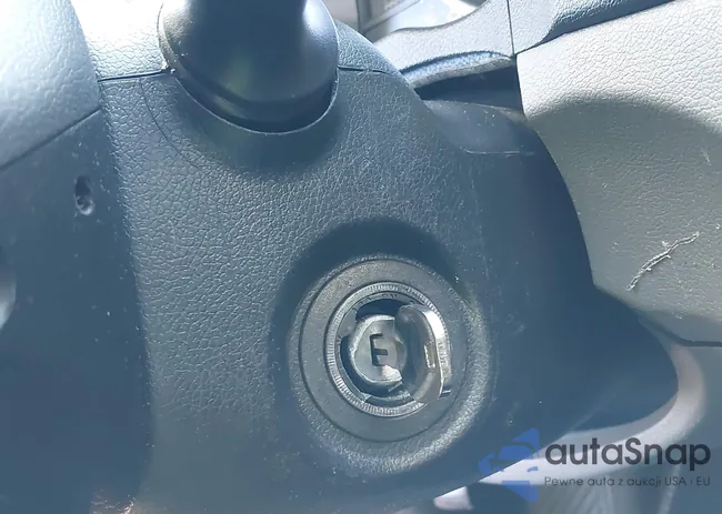 5NPEB4AC8CH472325: 44057884