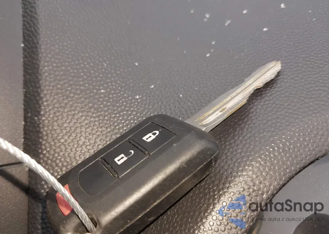 ML32FUFJ3RHF06814: 44057953