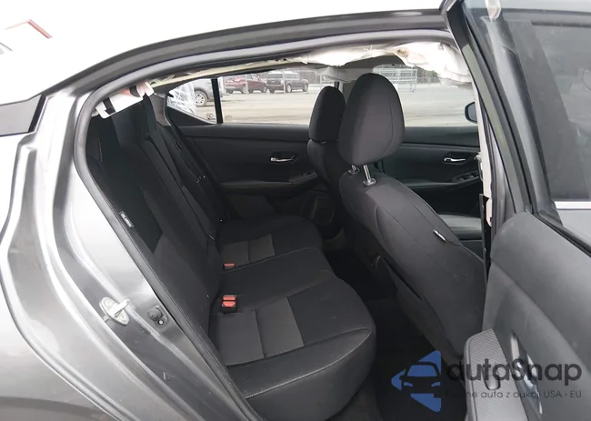 3N1AB8CV1NY291404: 44058045