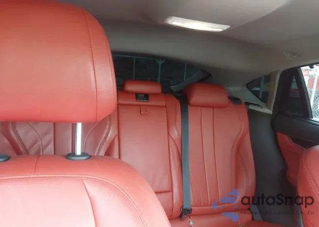 5UXKU2C52G0N84295: 44058100