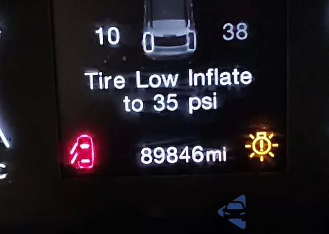 ZACCJBAB9JPH88178: 44058118