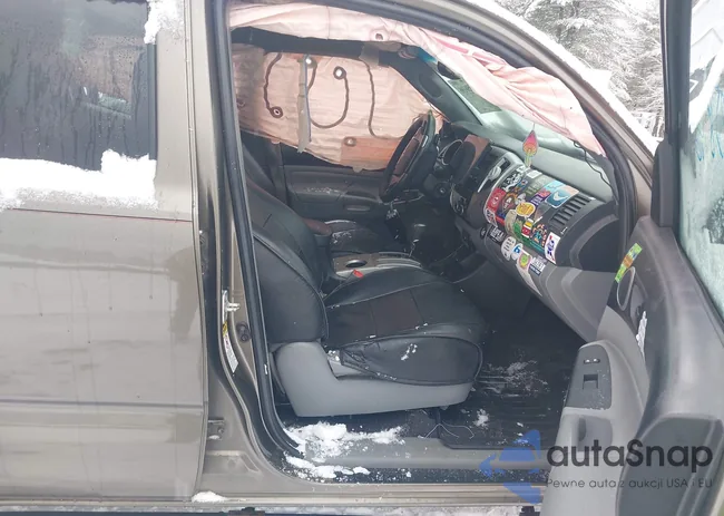 3TMLU4EN4CM097573: 44058196