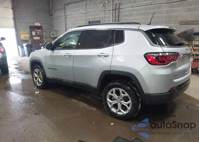 3C4NJDBN8RT113889: 44057250