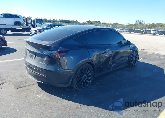 7SAYGDEF9RF024592: 44057324