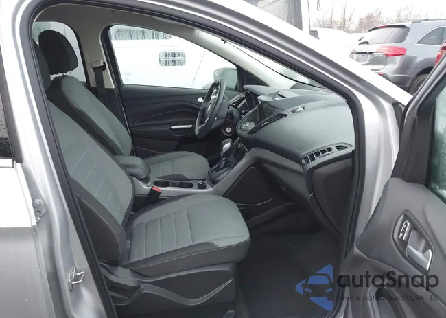 1FMCU9GX6GUA18493: 44057423