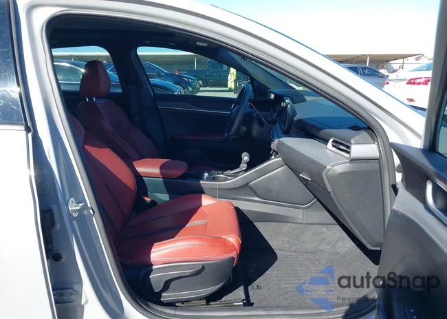 5XXG64J28RG244673: 44057490