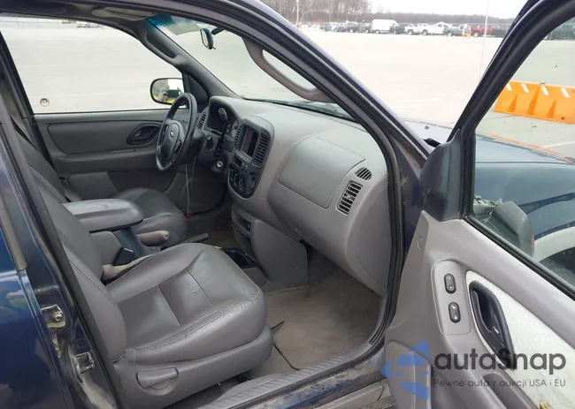 1FMYU04102KB02007: 44057519