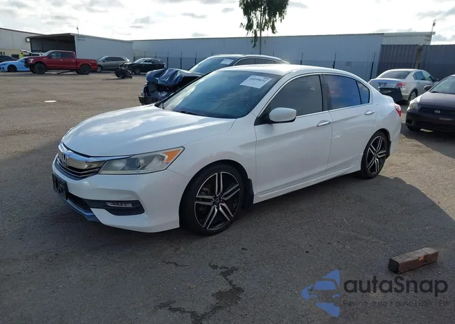 1HGCR2F59GA028855: 44058631