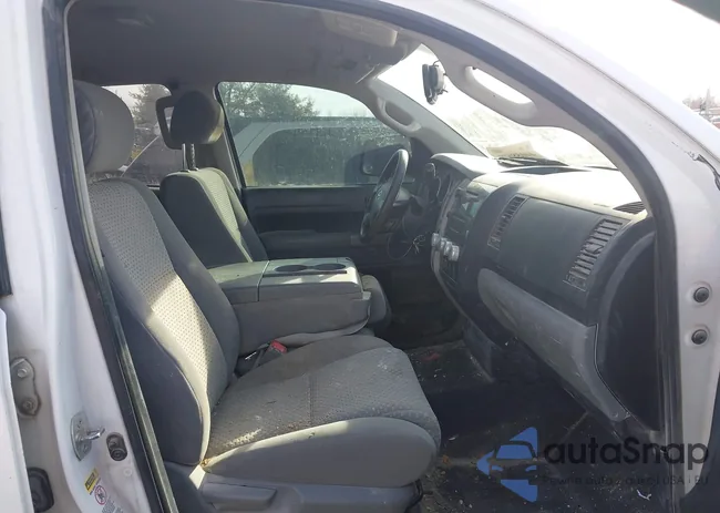 5TFUY5F1XCX213590: 44058679