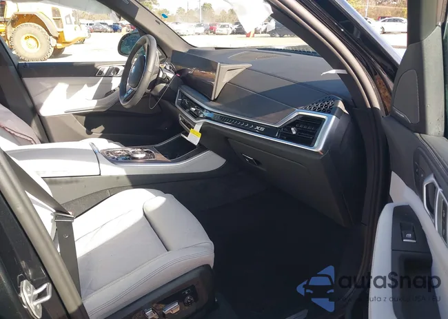 5UX43EU03S9Y58480: 44058688