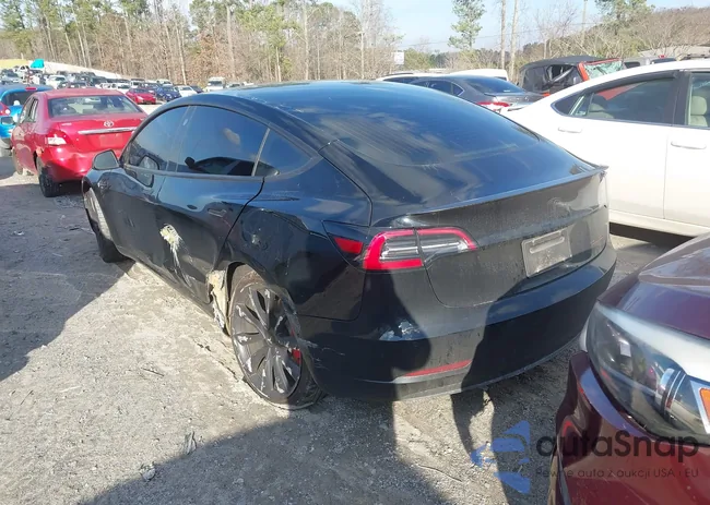 5YJ3E1EC8LF623590: 44058712