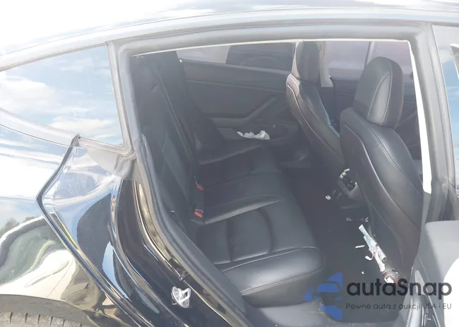 5YJ3E1EC8LF623590: 44058712