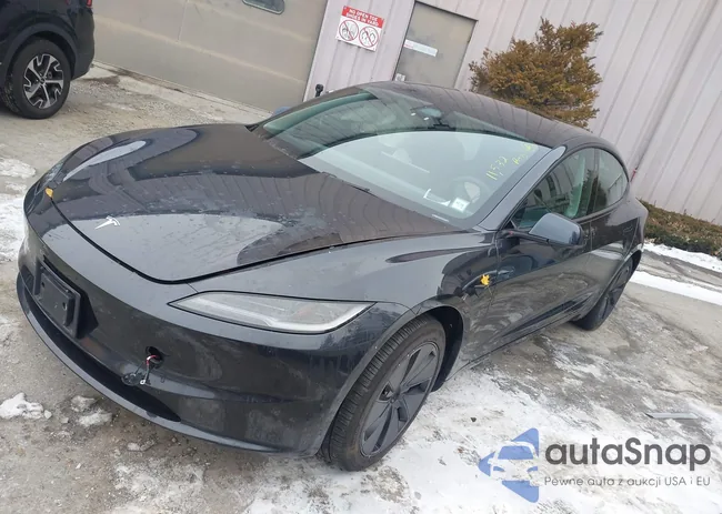 5YJ3E1EB1SF934591: 44058830