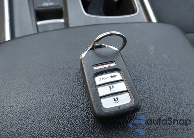 1HGCV1F35NA008412: 44058977