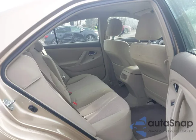 4T1BF3EK2BU605812: 44059032