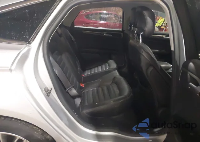 3FA6P0H98DR377650: 44059139