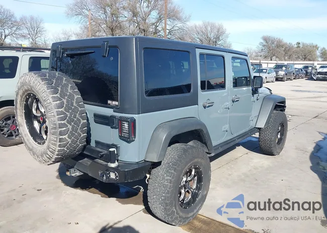 1C4BJWFG3EL230408: 44058256