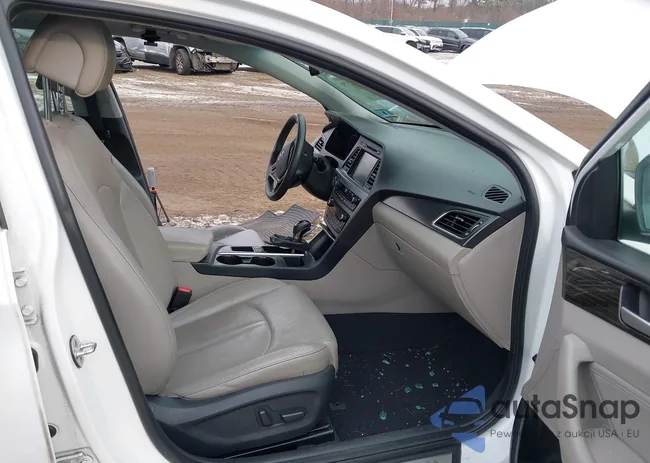 5NPE34AF3HH499902: 44058279