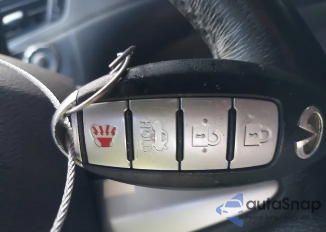 JN1EV7AP3HM738894: 44058286