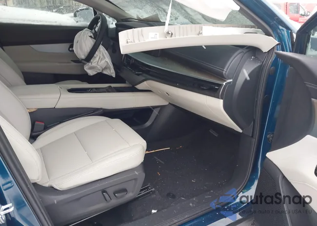 5N1AZ3CS3TC101766: 44058341