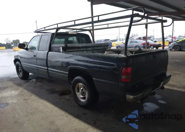 3B7HC13Z7XG194641: 44058366