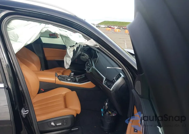 5UXTA6C06M9F51285: 44058524