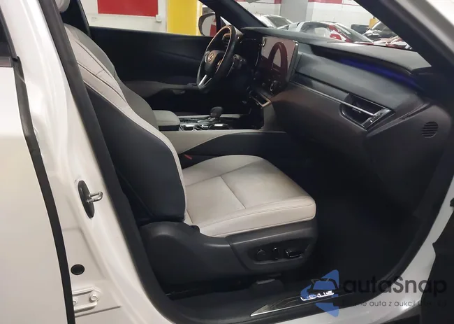 2T2BAMBAXPC016351: 44058564