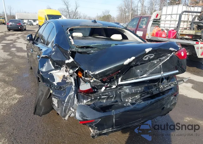 JN1BV7ARXFM407814: 44059624