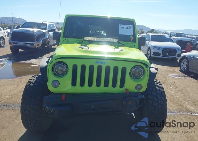 1C4BJWFG7GL346892: 44059802