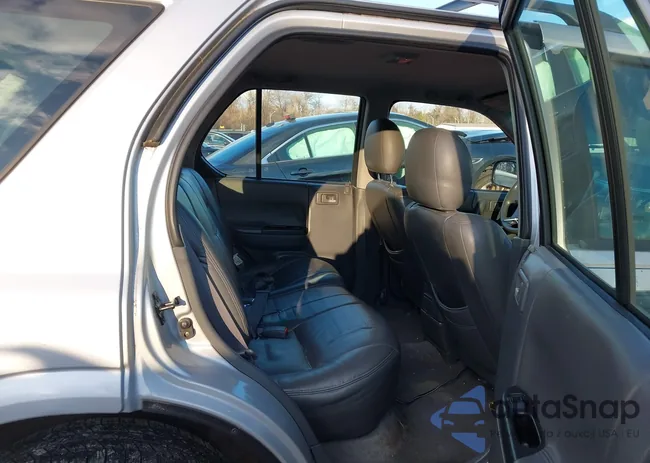 4S6DM58WX14412676: 44059862