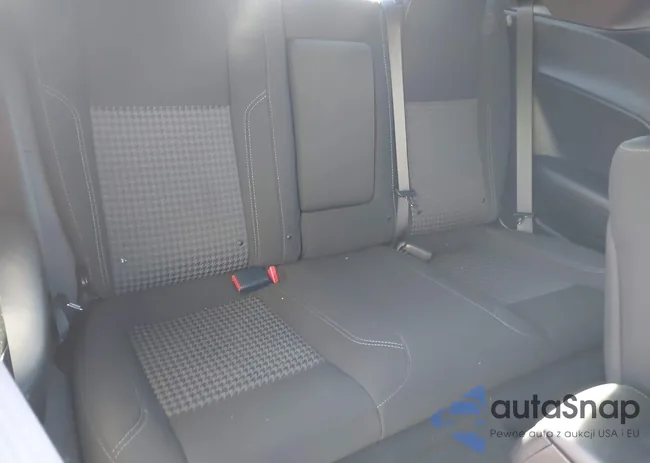 2C3CDZAG7NH151930: 44059873