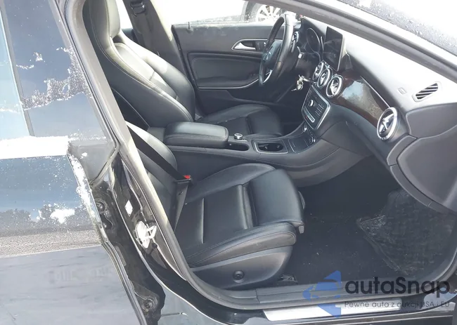 WDDSJ4GBXJN565970: 44059892