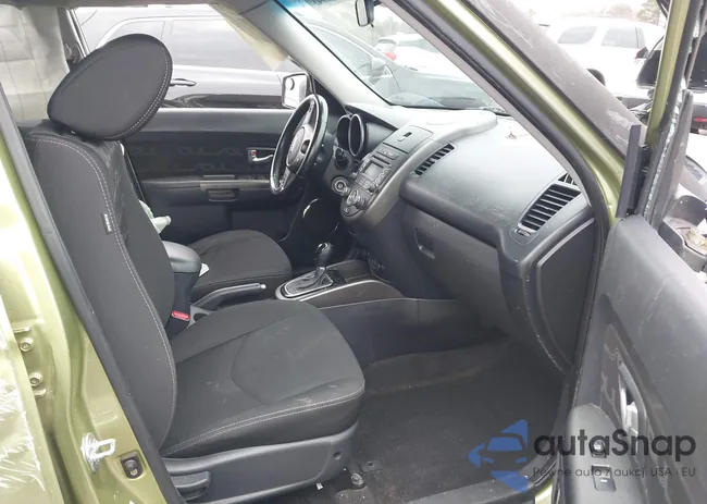 KNDJT2A61D7615924: 44059943