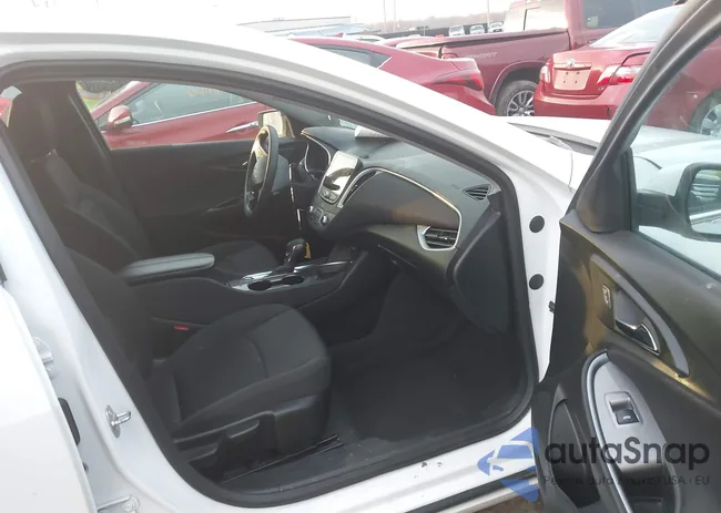 1G1ZD5ST5RF165111: 44059990